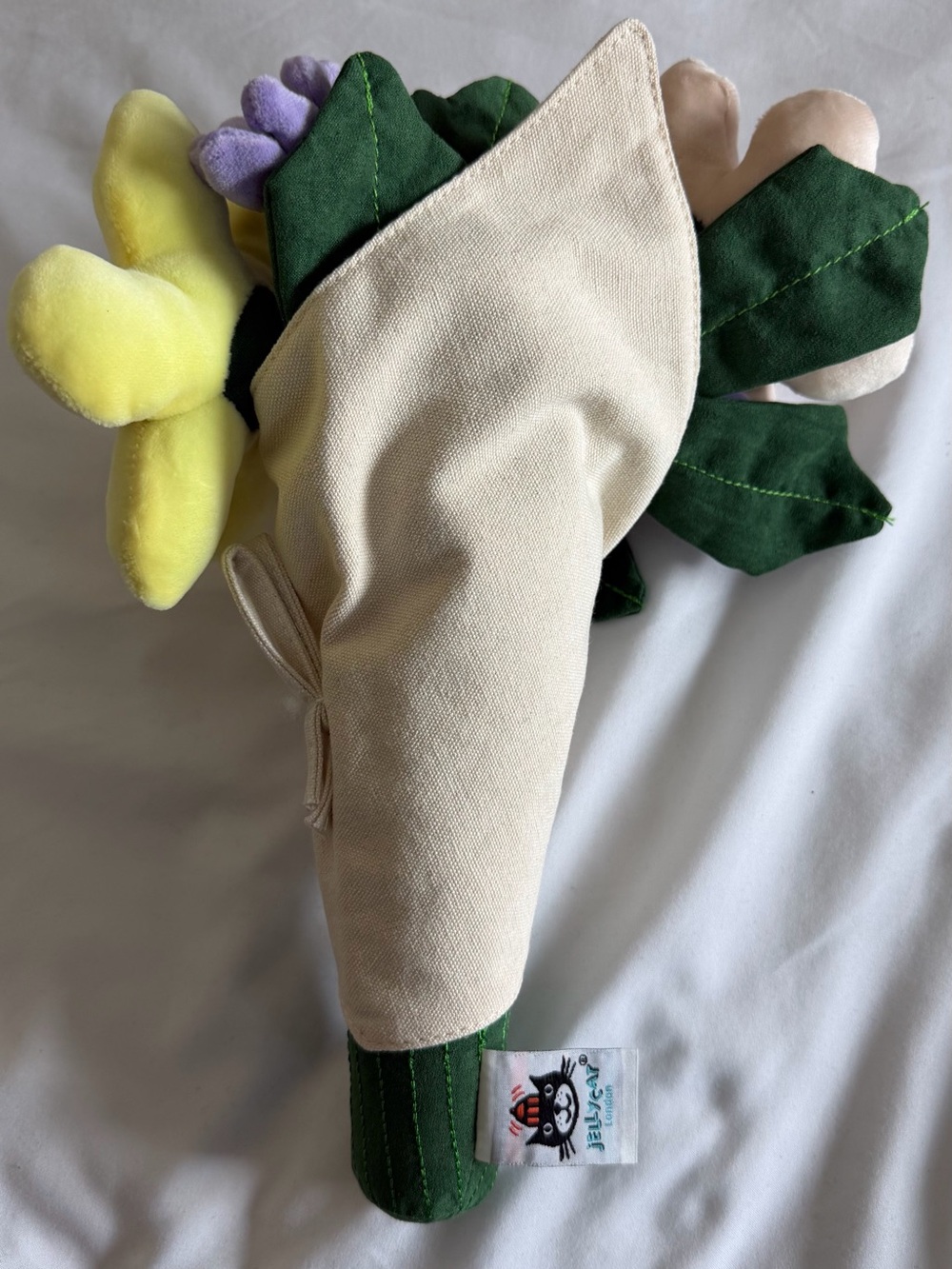 Jellycat flower bouquet plush - Picture 3 of 4
